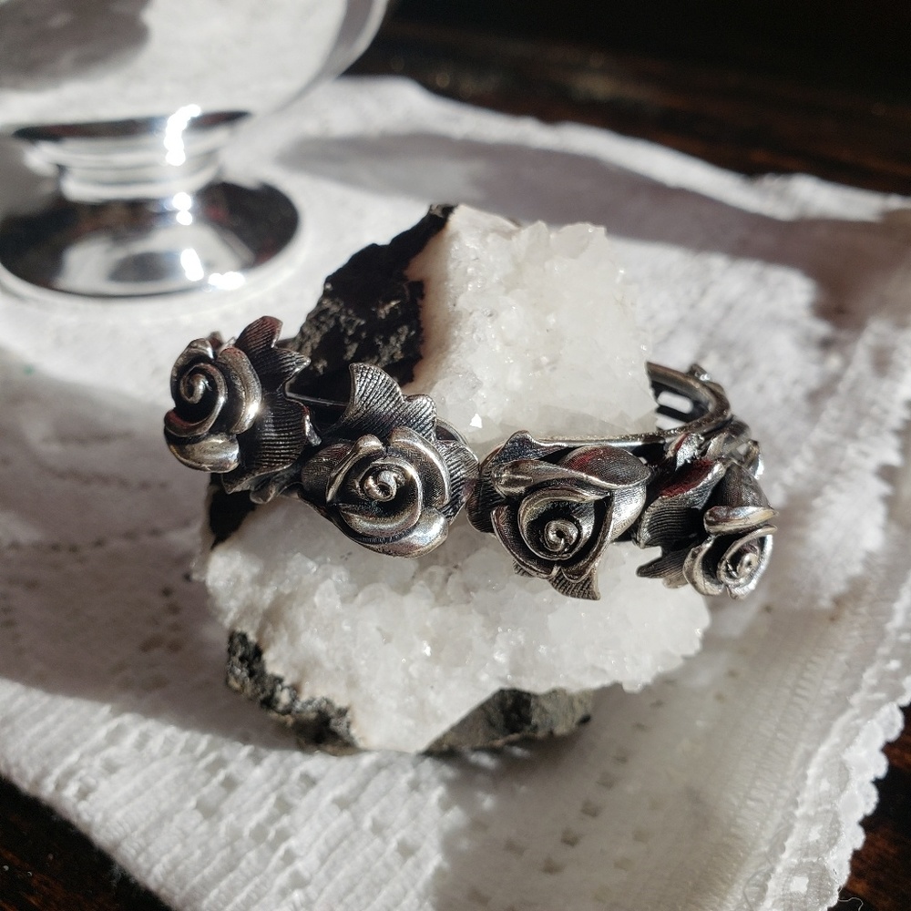 🌹Sterling silver antique rose bracelet 🌹